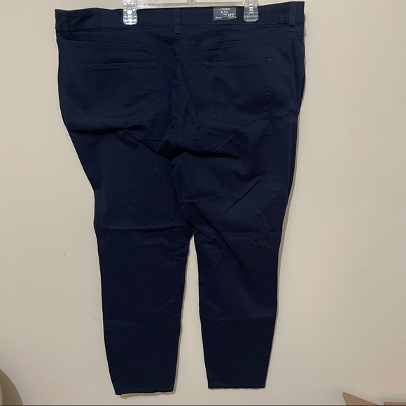 Crown and ivy Montauk weekend signature pants navy size 24 NWT curvy skinny leg - Picture 5 of 5